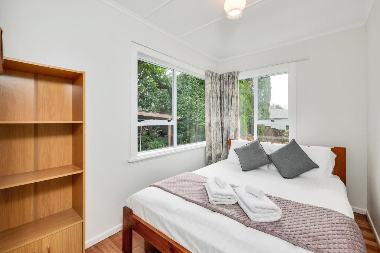 3 Bedroom In Onehunga W Parking - Wifi - Netflix Auckland Buitenkant foto