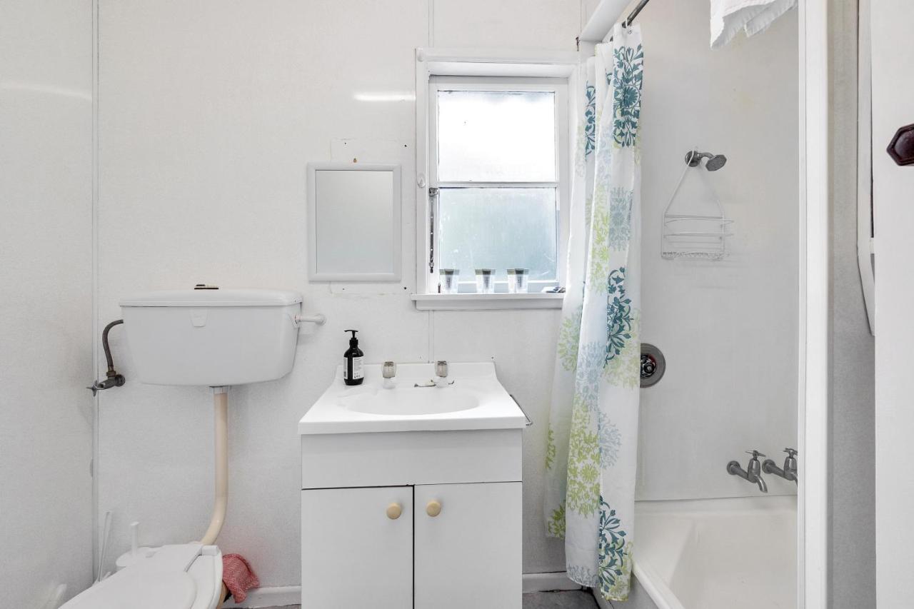 3 Bedroom In Onehunga W Parking - Wifi - Netflix Auckland Buitenkant foto